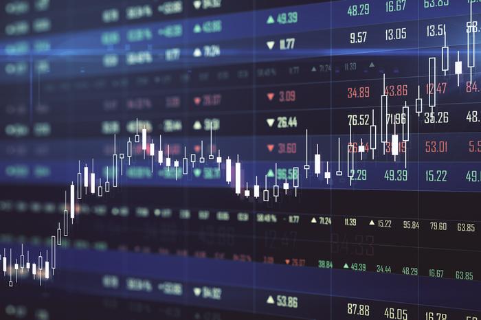 Relx shares fall despite flagging solid start to year | Financial News