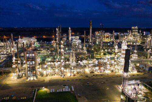 Multimillion-pound support announced for UK chemicals, ceramics firms
