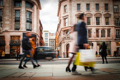 UK retailers demand urgent levy on low-value imports to curb Shein edge